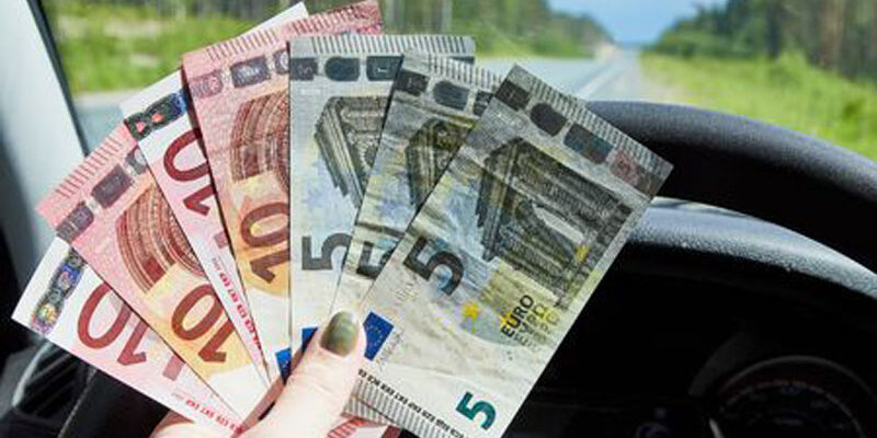 pedir un préstamo con el coche como aval